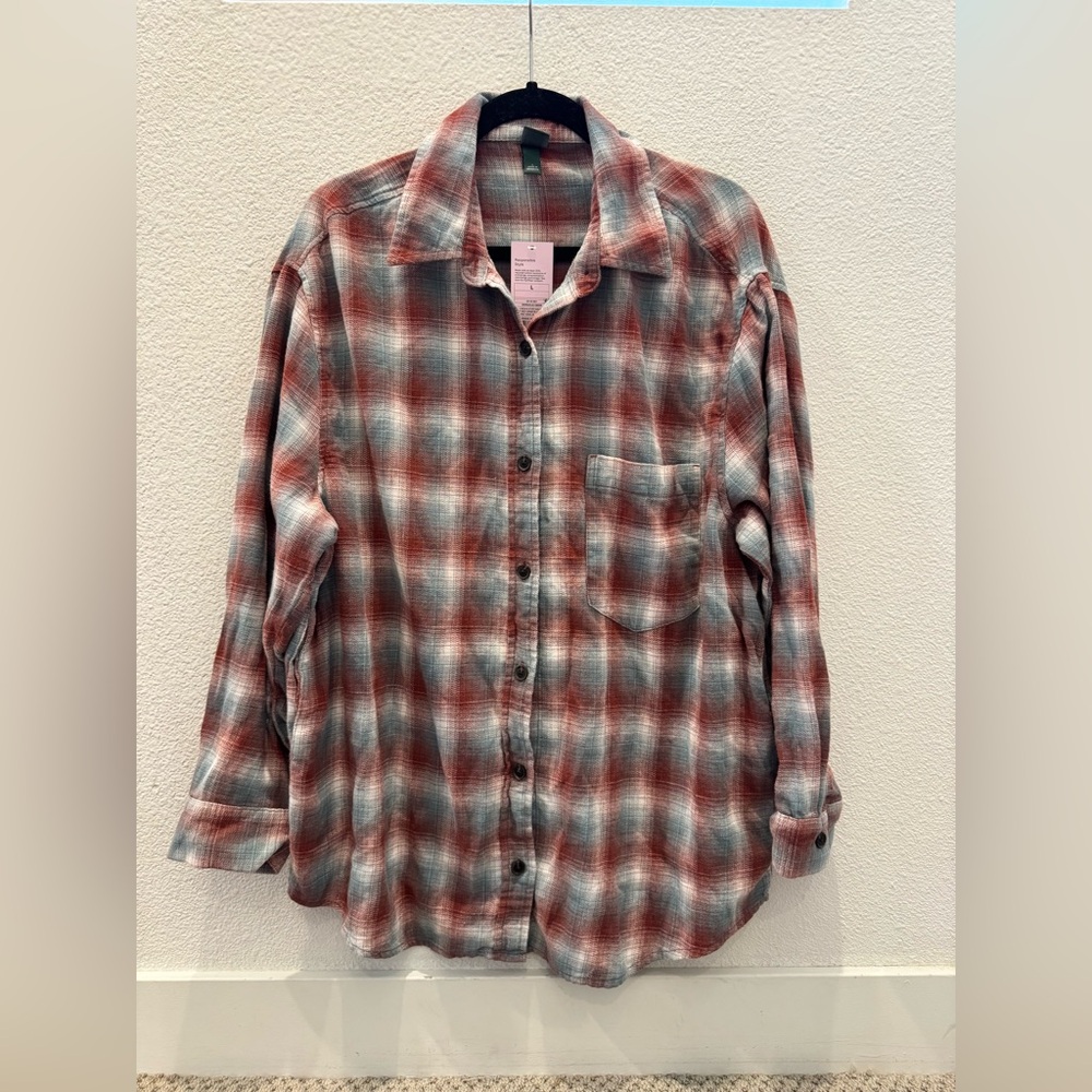 NWT Wild Fable Women's Long Sleeve Oversized Plaid Button-Down Shirt